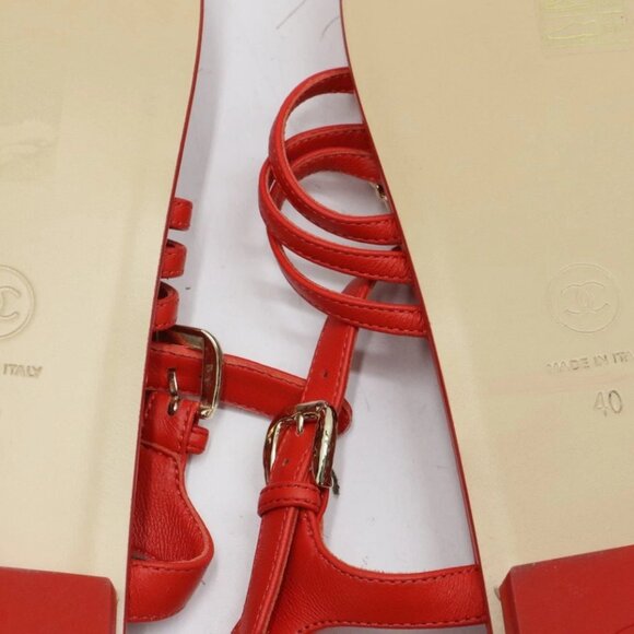 Chanel Lambskin Pearl Crystal CC Thong Sandals Red Size 40/US 10 - Picture 12 of 16